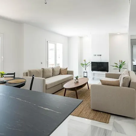Apartament Luxurious 2 Bedroom Penthouse In Naranjos Close To The Golf Course And Puerto Banus *